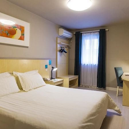 Jingjiang Inn Shanghai Jiading Chengzhong Road מראה חיצוני תמונה