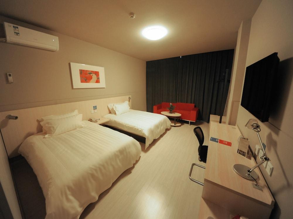 Jingjiang Inn Shanghai Jiading Chengzhong Road מראה חיצוני תמונה