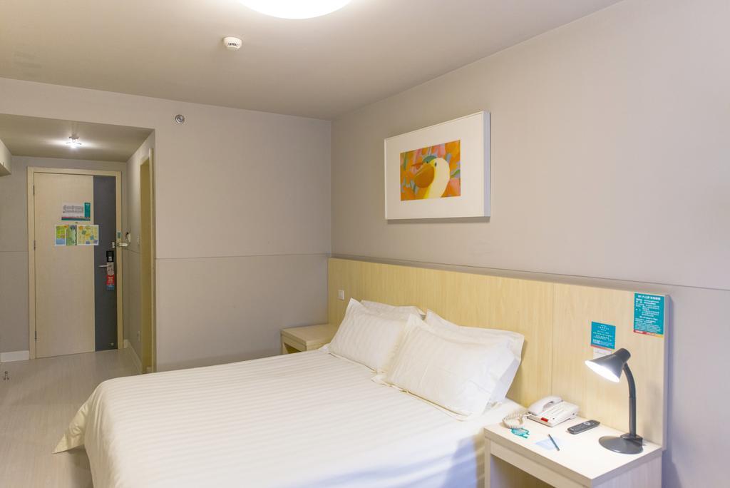 Jingjiang Inn Shanghai Jiading Chengzhong Road מראה חיצוני תמונה