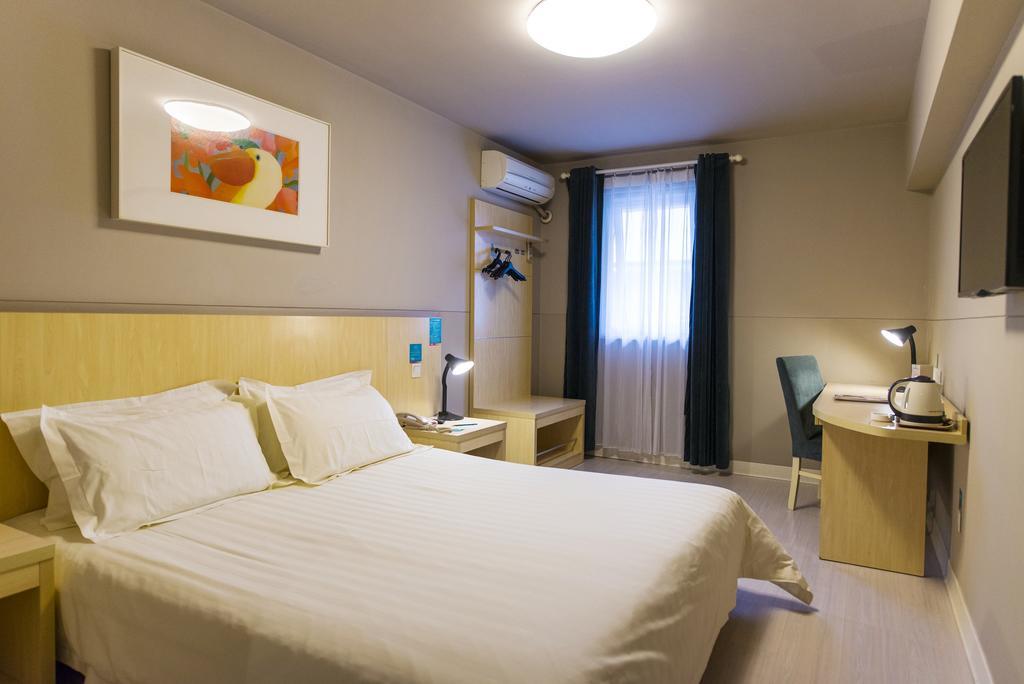 Jingjiang Inn Shanghai Jiading Chengzhong Road מראה חיצוני תמונה