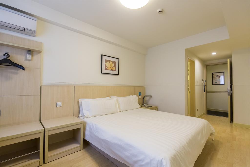 Jingjiang Inn Shanghai Jiading Chengzhong Road מראה חיצוני תמונה